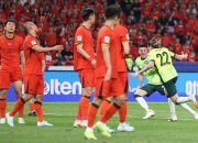 开云官网:世预赛国足不敌澳大利亚队 无缘直通世界杯